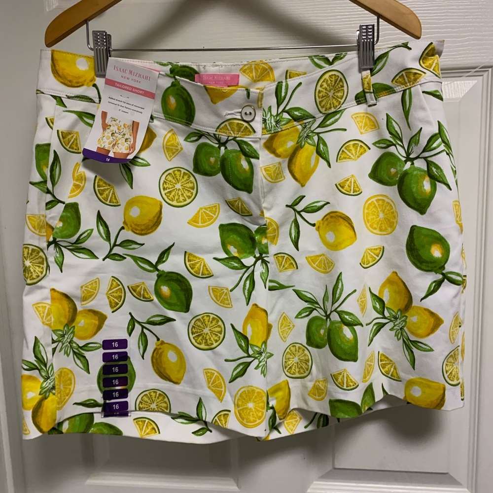 NWT Isaac Mizrahi Shorts.